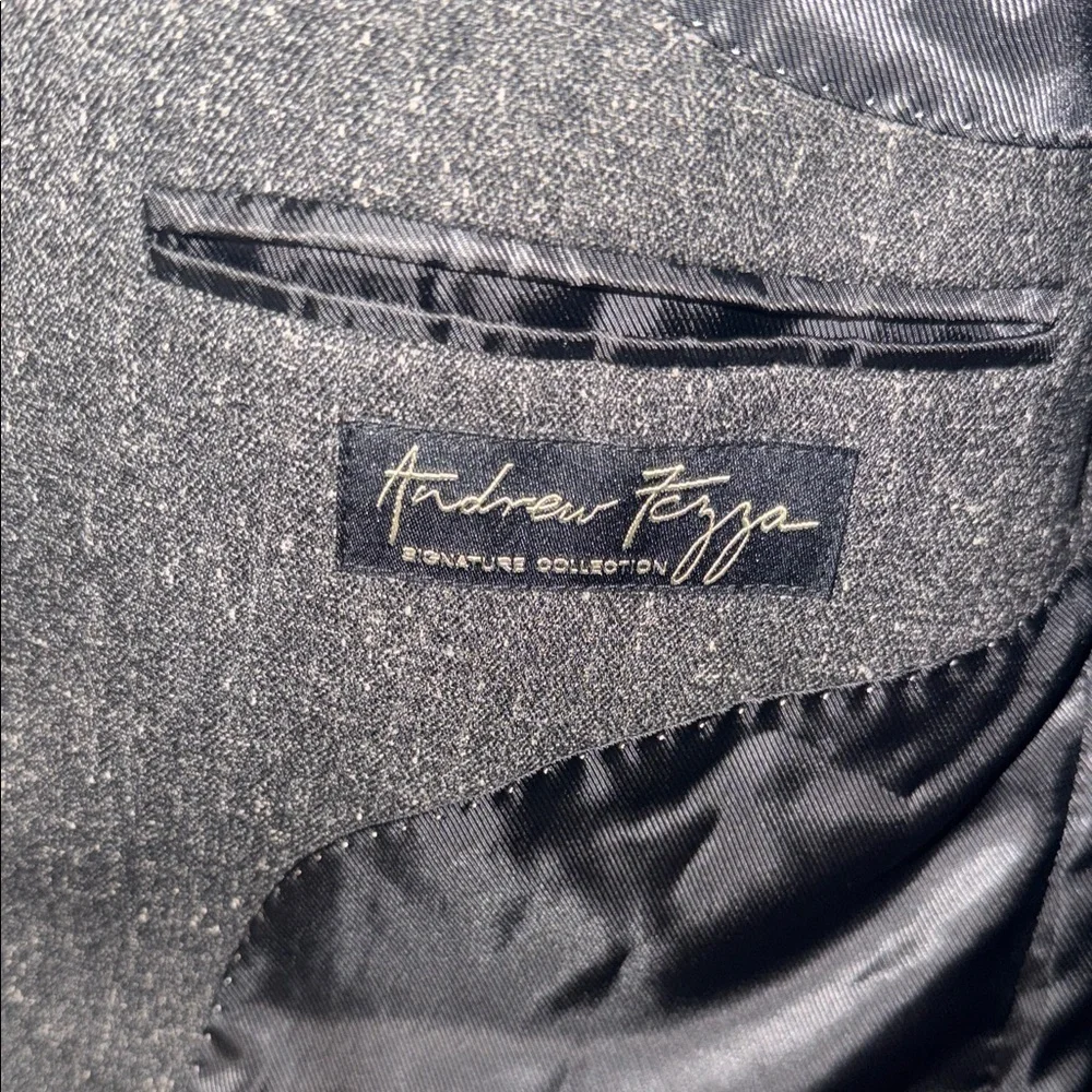 Andrew Fezza Charcoal Men's Blazer - 44R. HH